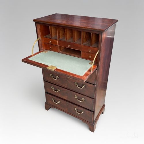 18TH CENTURY TALL AND SHALLOW SECRETAIRE CHEST OF DRAWERS - ADDITIONAL PHOTO 1