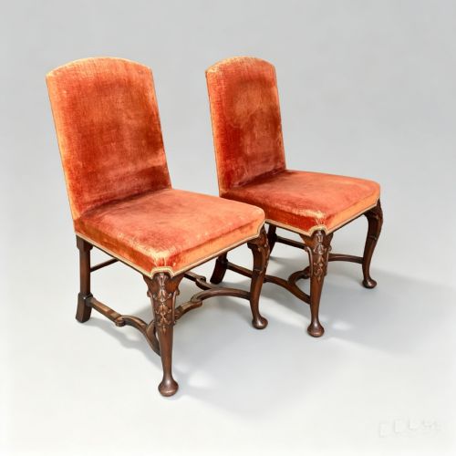 PAIR OF GEORGE II STYLE UPHOLSTERED AND CARVED WALNUT SIDE CHAIRS - ADDITIONAL PHOTO 6