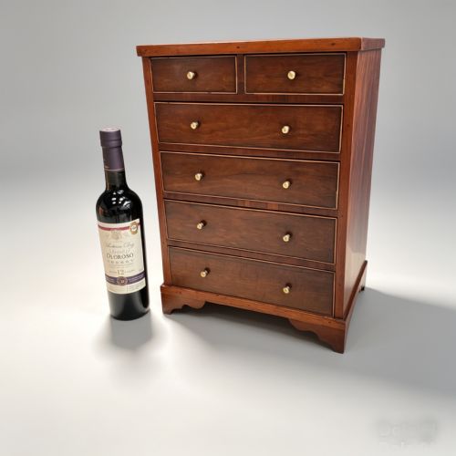 GEORGE III PERIOD MAHOGANY MINIATURE CHEST OF DRAWERS - ADDITIONAL PHOTO 5