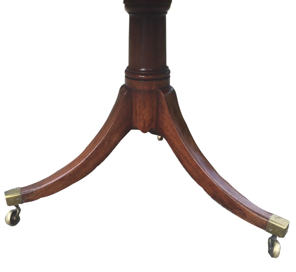 Fine George III period mahogany circular dining table View VII