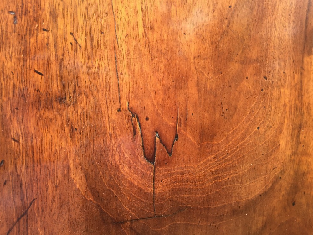 Fine George III period mahogany circular dining table View VIII