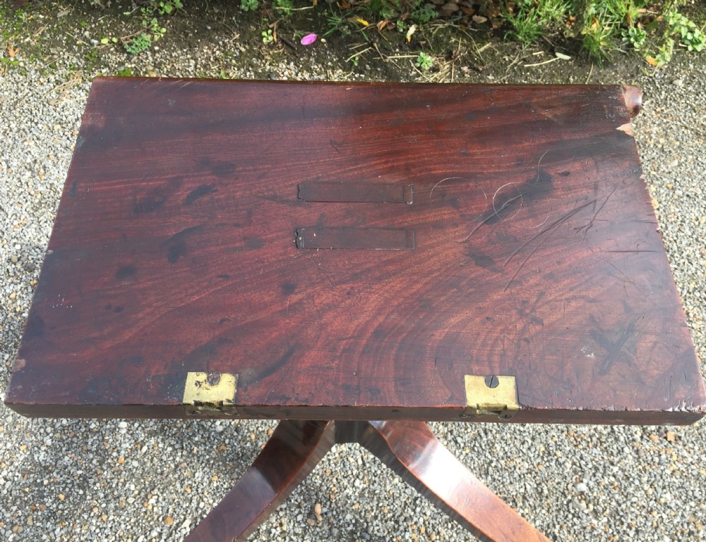 Fine Georgian mahogany twin pedestal Dining Table View II