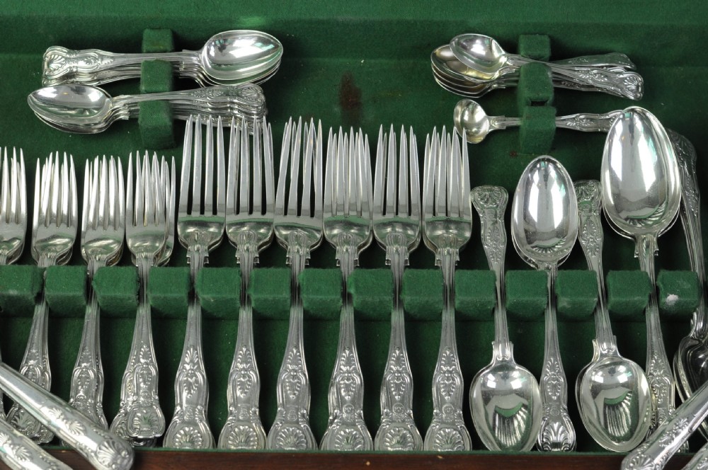 Canteen Silver Kings Pattern Cutlery, 12 Place settings View III
