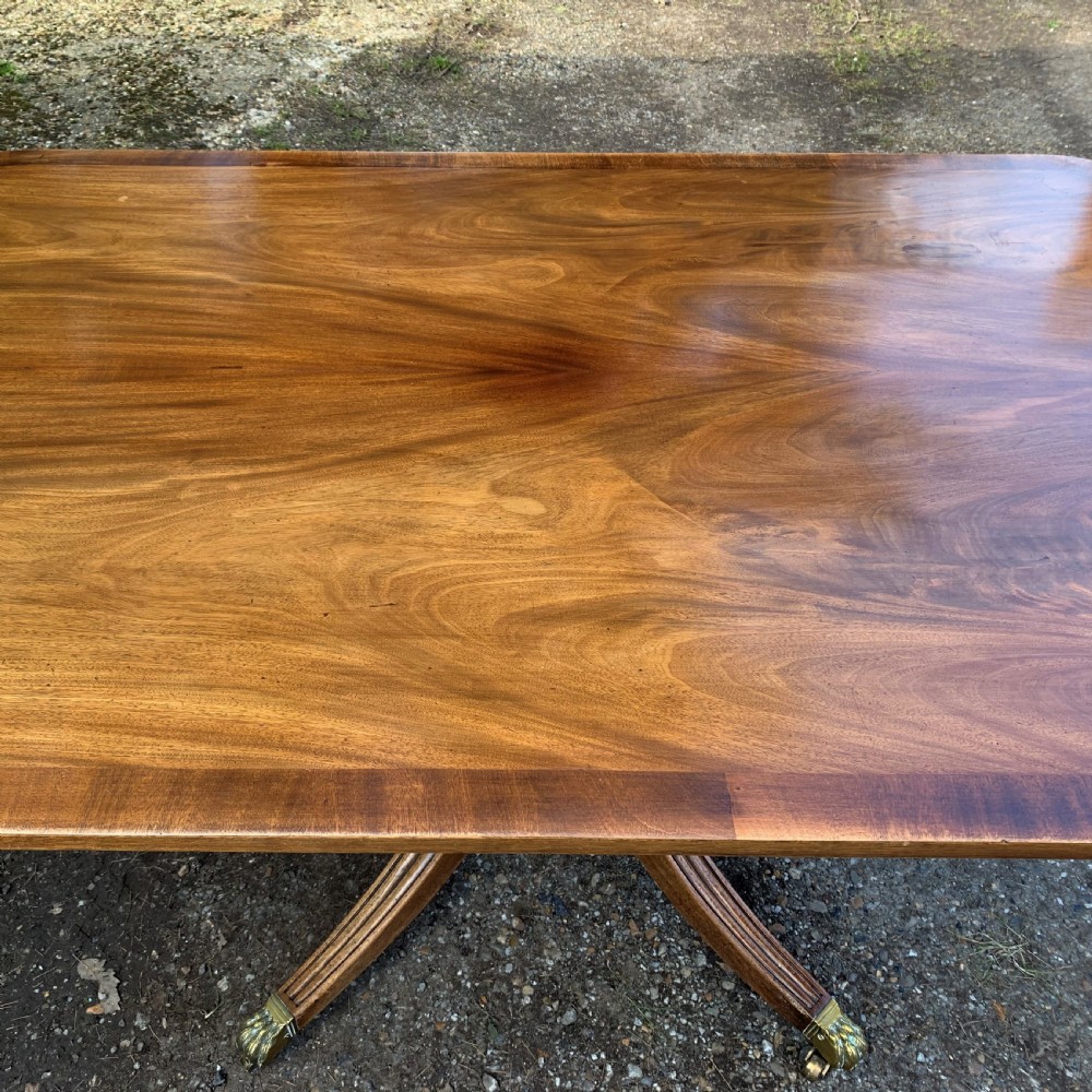 Georgian mahogany breakfast table View IV