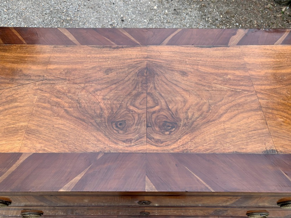 French Kingwood and Walnut Commode Chest of drawers View VII