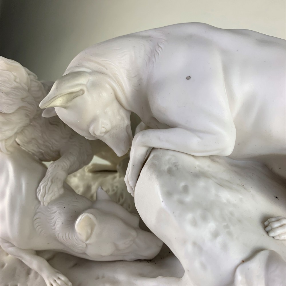 Parianware group figure 
