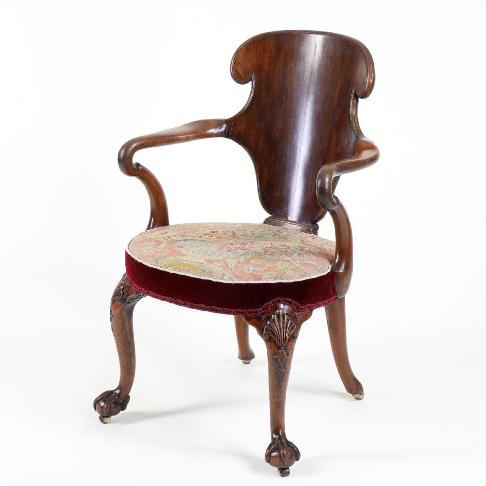 Escutcheon-back/Shepherd's Crook Armchair