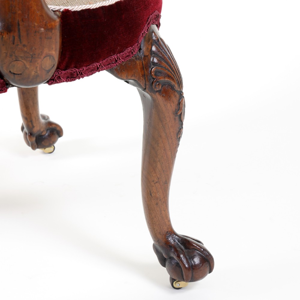 Escutcheon-back/Shepherd's Crook Armchair View IV