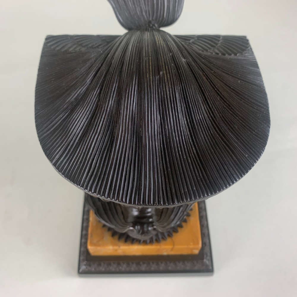Bronze scallop shell and sea creature Desktop pastille/incense burner View VII