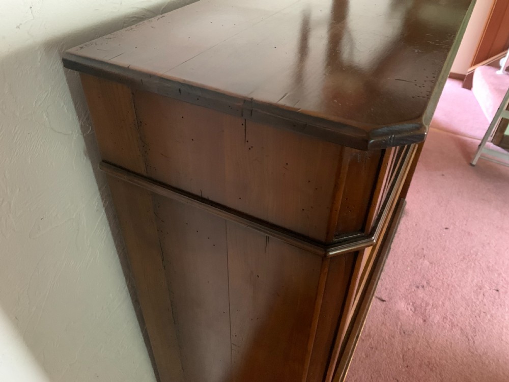 Large mahogany  open bookshelves/Bookcase View VII