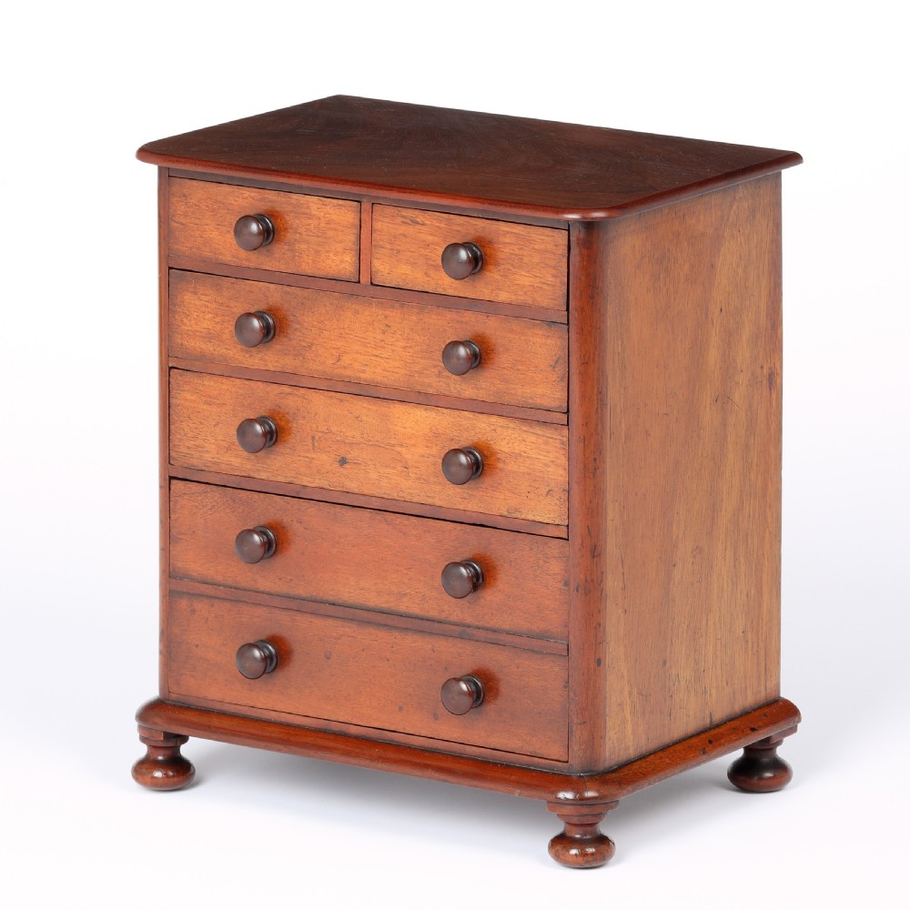 Georgian miniature mahogany chest of drawers View V