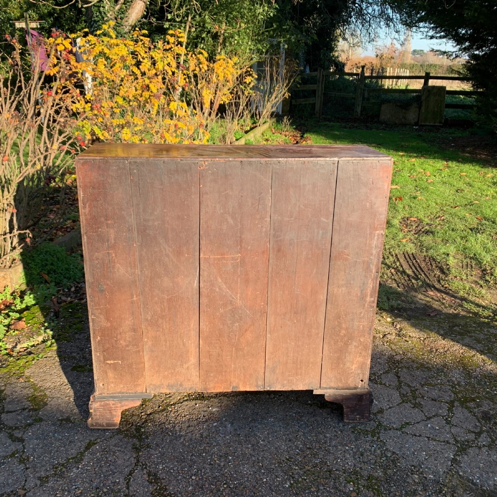 Georgian mahogany bureau with ogee feet View XII