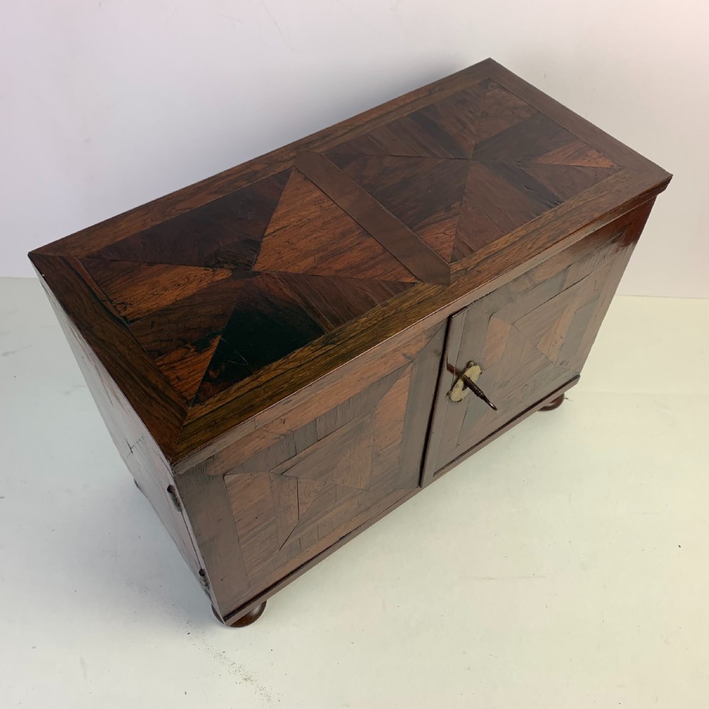 George I Rosewood Table/Spice cabintet View III