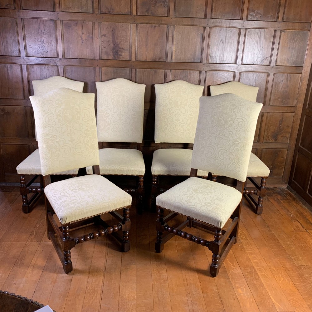 Set of six oak bobbin turned Dining chairs