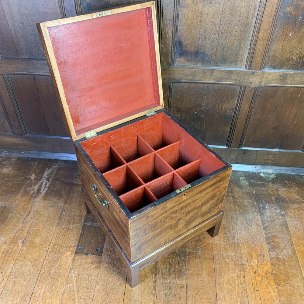 Late 18th century mahogany box cellerette  View IV