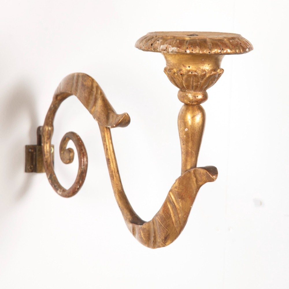 Pair of 19th Century Giltwood wall sconces View III