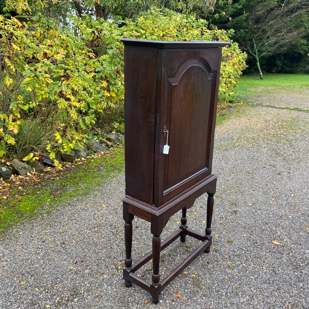 Early 19th century oak cupboard on stand View VI