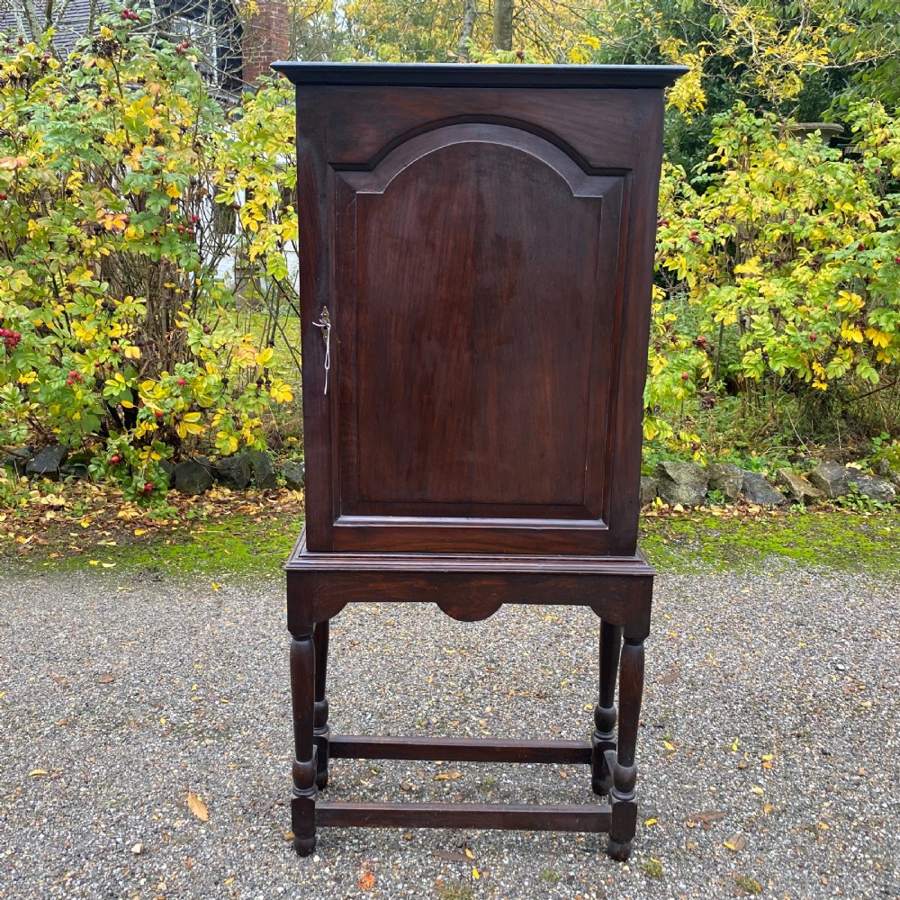 Early 19th century oak cupboard on stand View VII