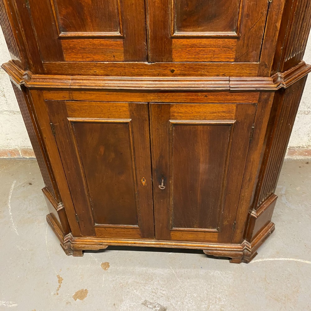 Fine Georgian mahogany standing double corner cupboard View IX