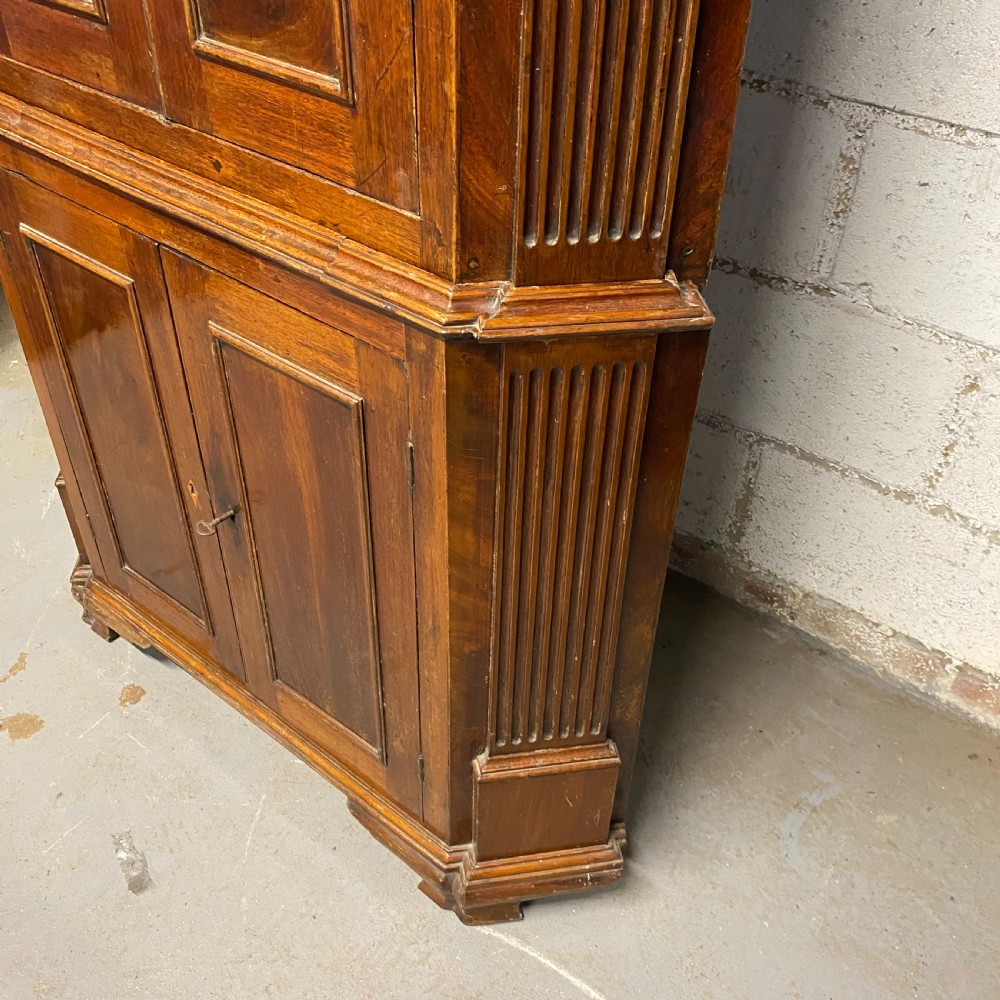 Fine Georgian mahogany standing double corner cupboard View X