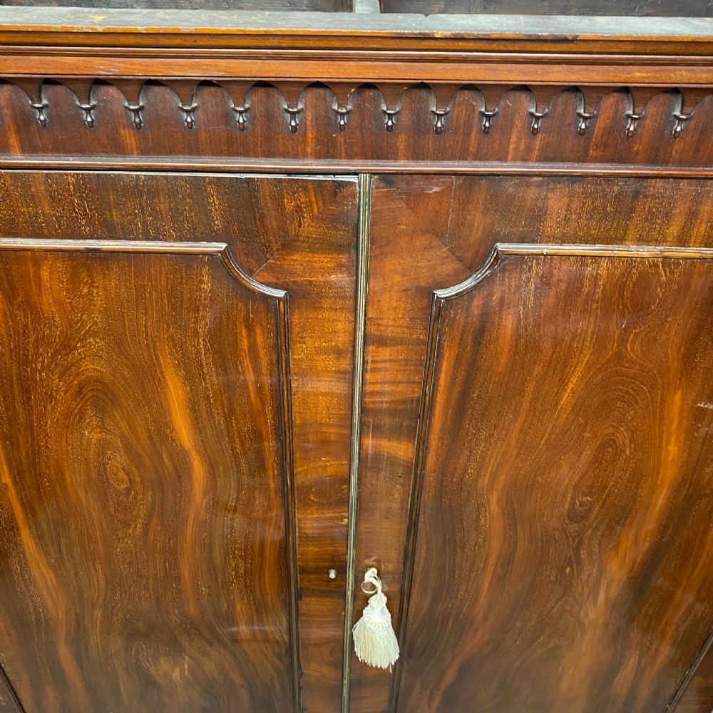 Georgian mahogany Linen Press Wardrobe Cupboard View XII