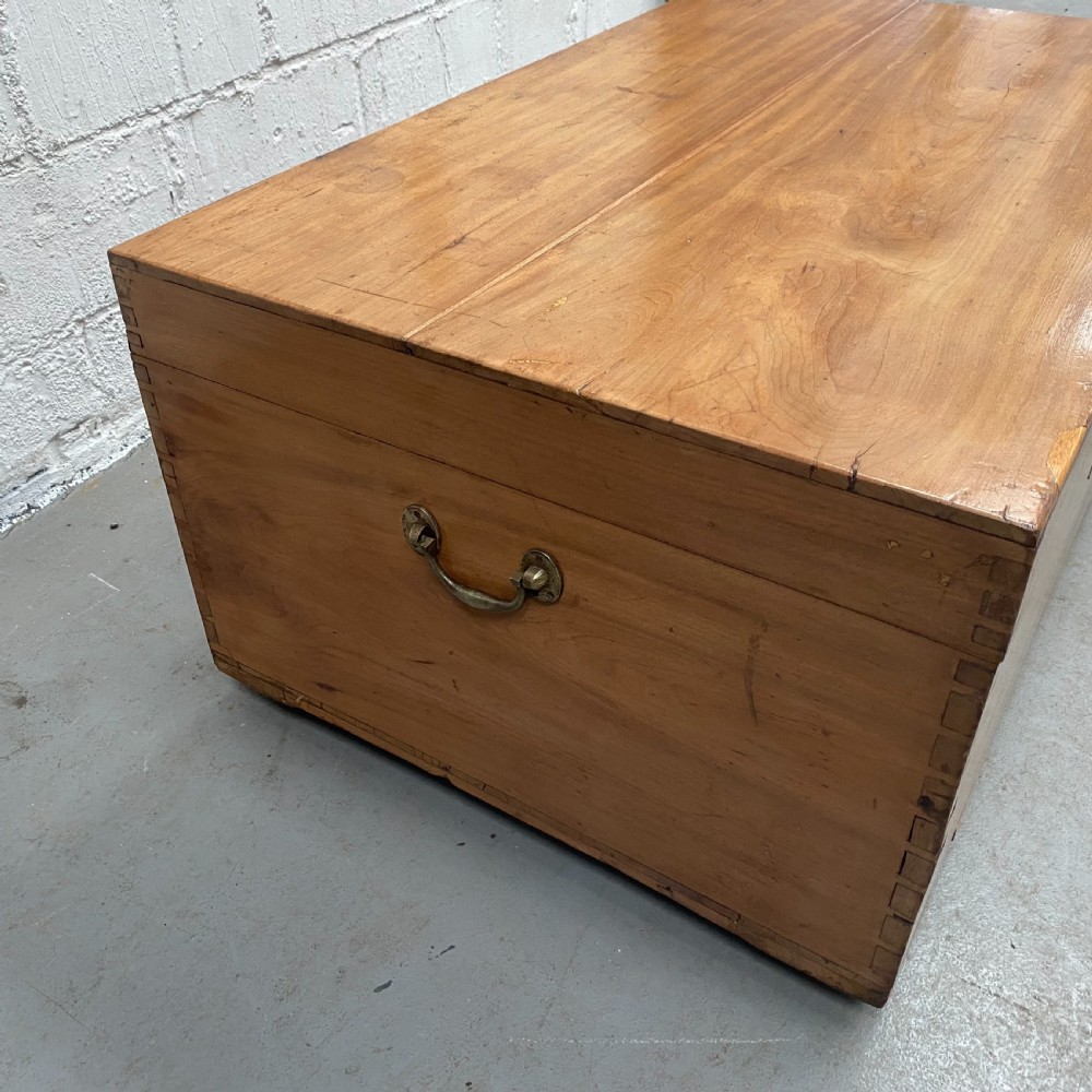Large/Oversized Camphor MilitaryCampaign Trunk/Chest/Box View IX