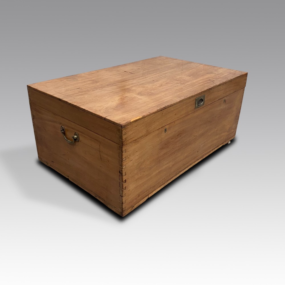 Large/Oversized Camphor MilitaryCampaign Trunk/Chest/Box View X