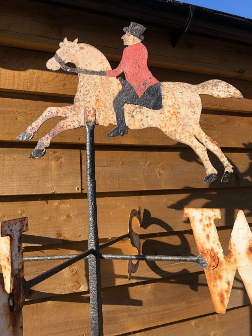 GEORGIAN HUNTSMAN SILHOUETTE FOLK ART WEATHERVANE - ADDITIONAL PHOTO 2