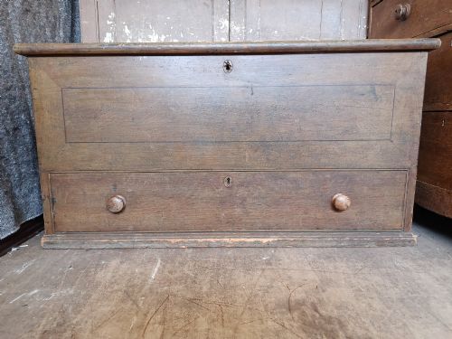 PAINTED PINE MULE CHEST EARLY 19TH CENTURY