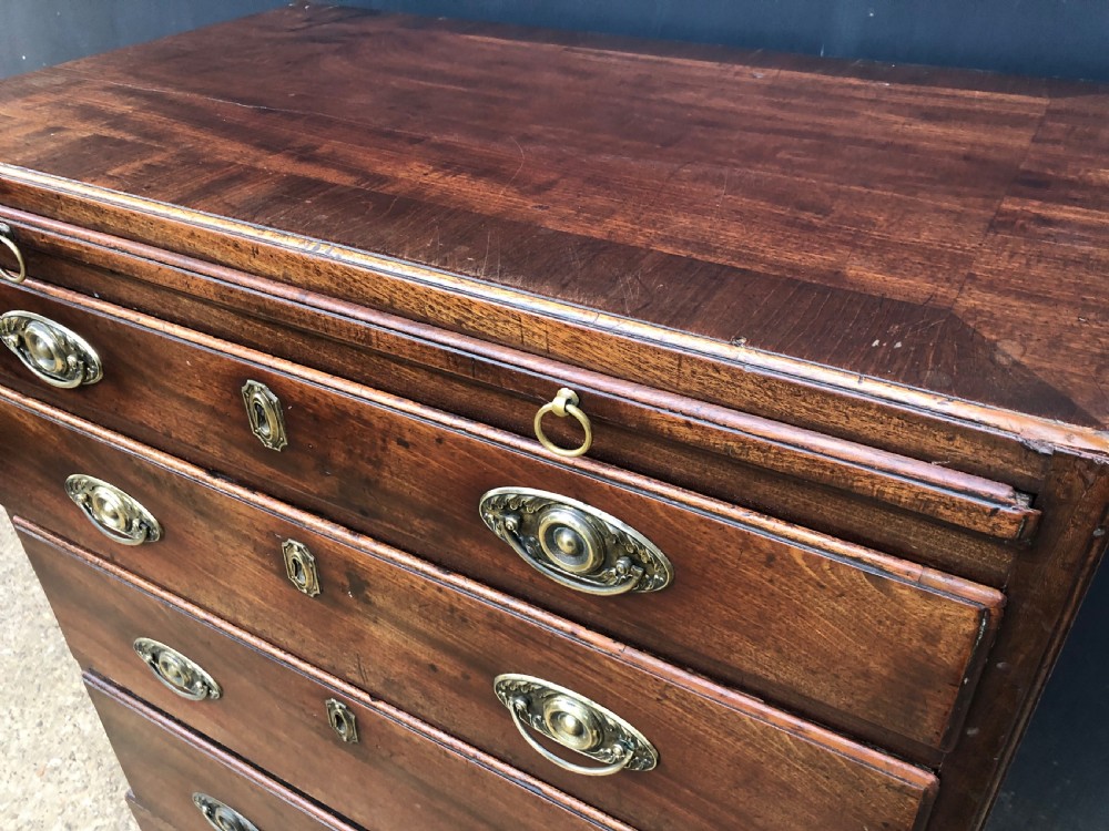 Small original caddy top mahogany bachelors chest  View III