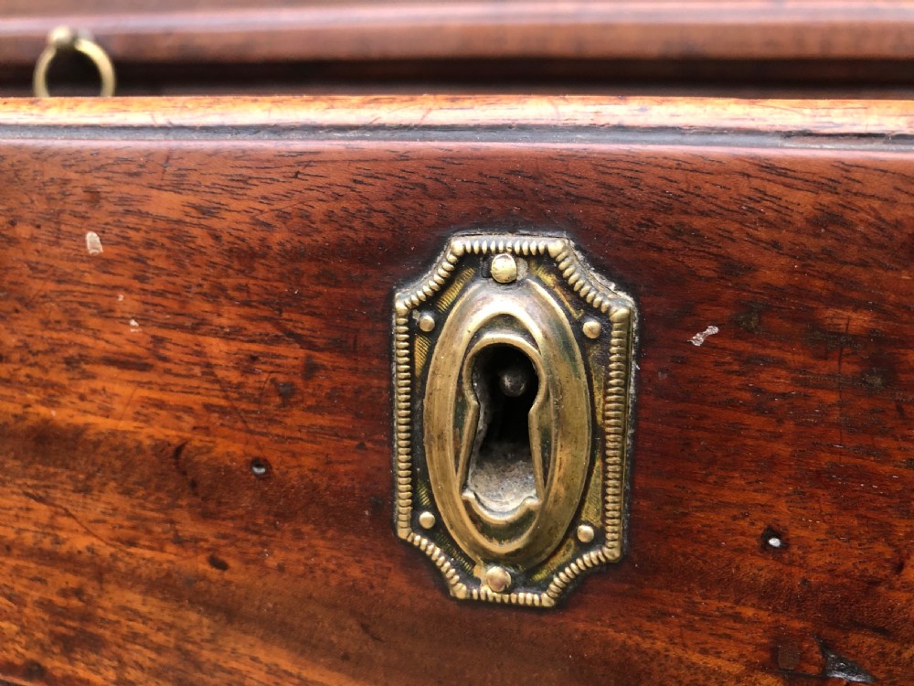 Small original caddy top mahogany bachelors chest  View VII