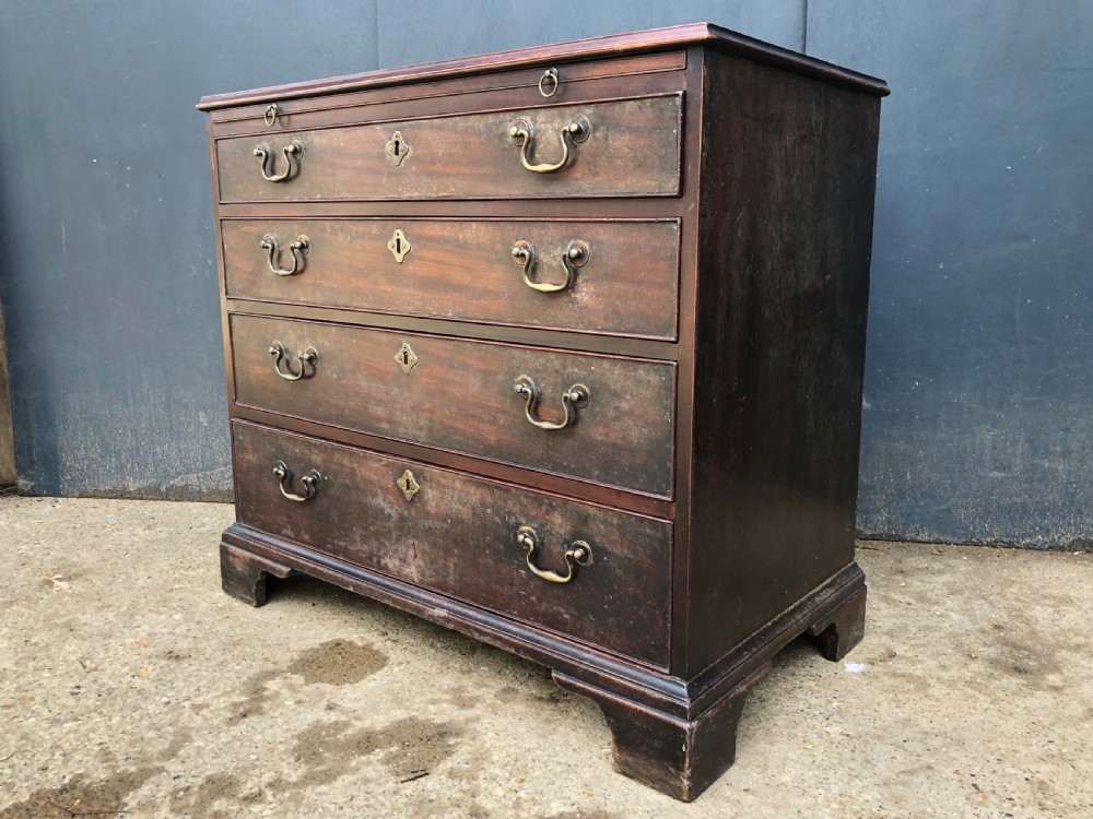 George III period mahogany bachelors chest View II