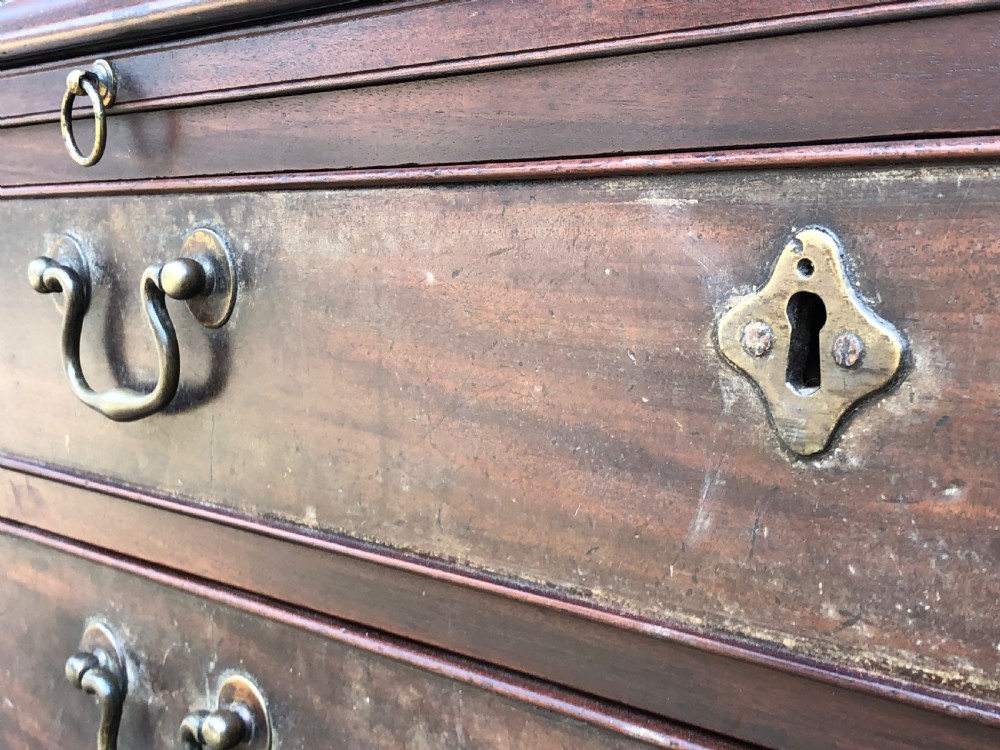 George III period mahogany bachelors chest View VI
