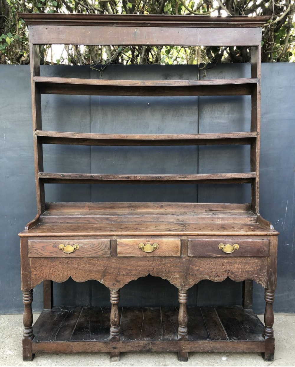 George II period Montgomeryshire oak potboard dresser