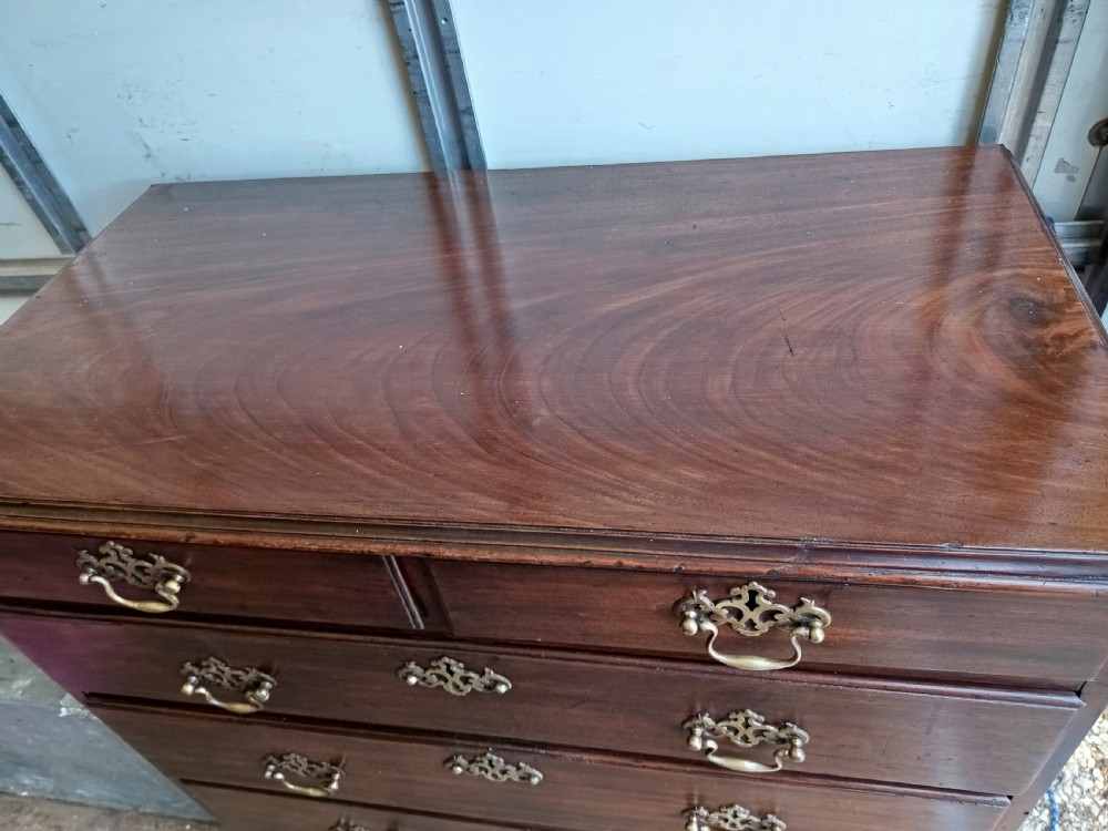 Georgian Mahogany chest. Possibly Irish. View III