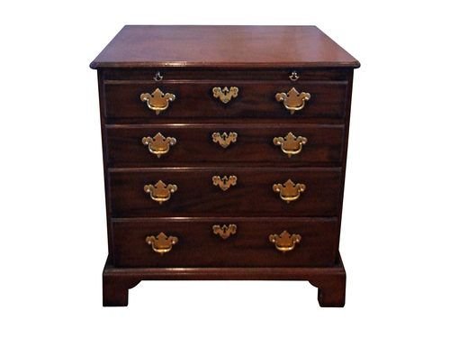 George III Mahogany Chest of Drawers