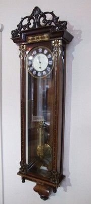 Vienna Timepiece Rosewood Case