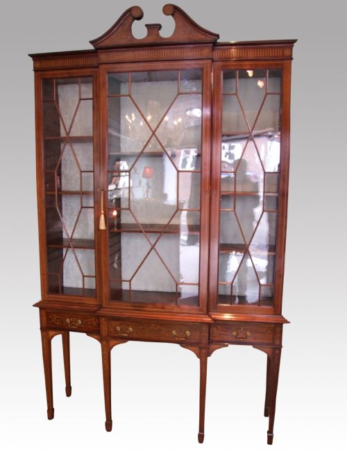 Inlaid Display Cabinet