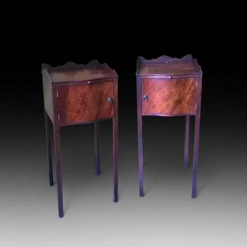 Pair of Edwardian Mahogany Bedside Cabinets