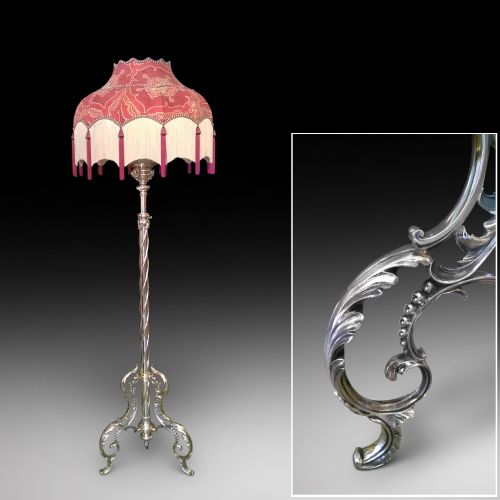 Gilt Brass Adjustable Standard Oil Lamp