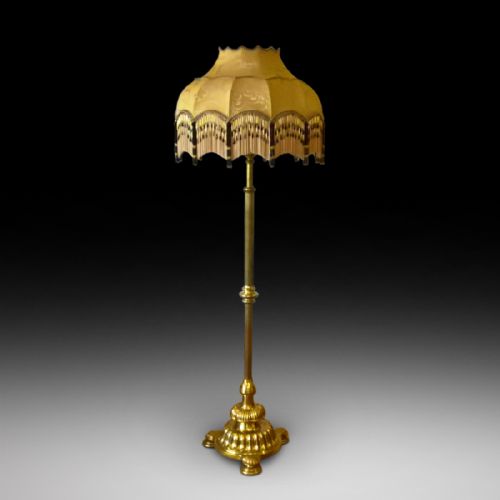 Victorian Brass Extending Telescopic Standard Oil Lamp