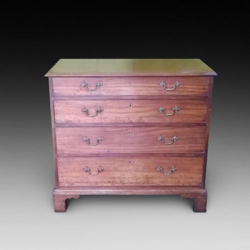 George III Mahogany Chest of Drawers
