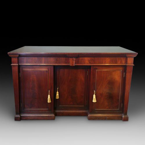 Georgian Cuban Mahogany Sideboard