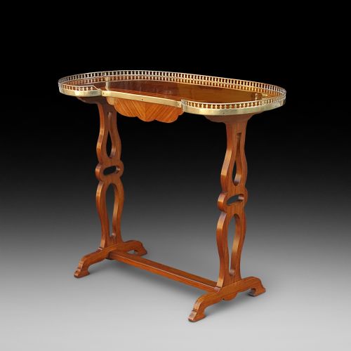 Edwardian Tulipwood Crossbanded Kidney Shaped Hall Table