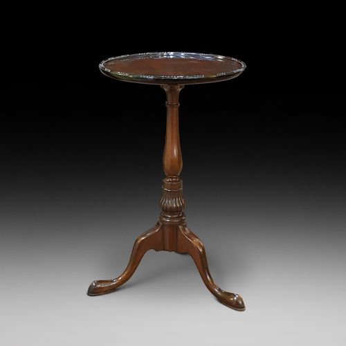 Early 20th Century Mahogany Lamp Table