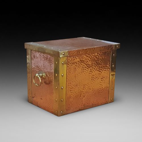Arts and Crafts Beaten Copper and Brass Lidded Kindling Box