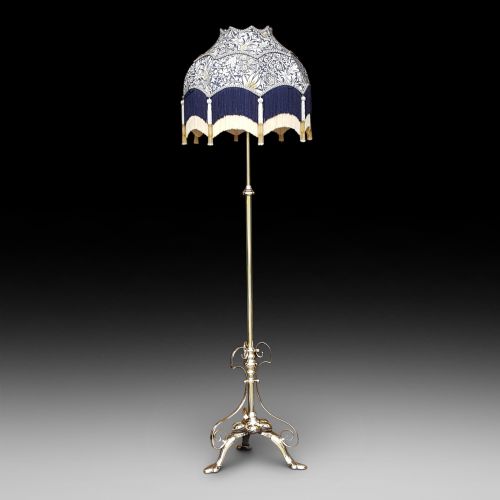 Art Nouveau Brass Extending Standard Lamp