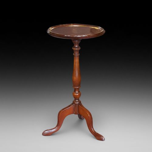 Edwardian Mahogany Occasional Lamp Table