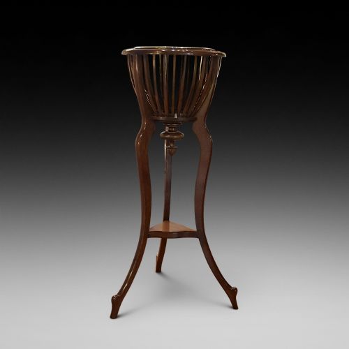 Edwardian Mahogany Jardiniere Planter
