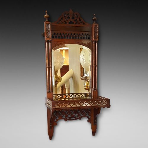 Chippendale Revival Mirrored Wall Bracket